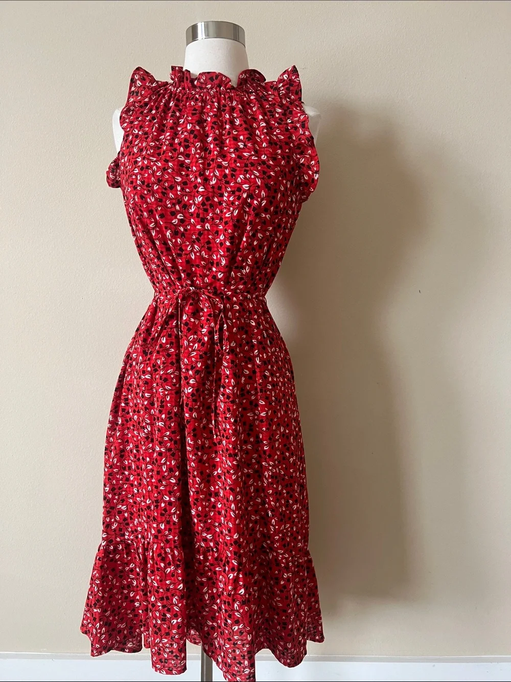 Who What Wear Red Floral Ruffle-Trim Midi Dress - Picture 1 of 4